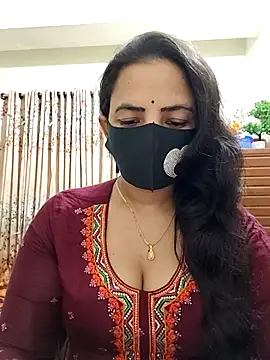 Snapshot of Payel-Sen chatting on 11/04/25, 06:22 Payel-Sen online show from 11/04/25, 06:22