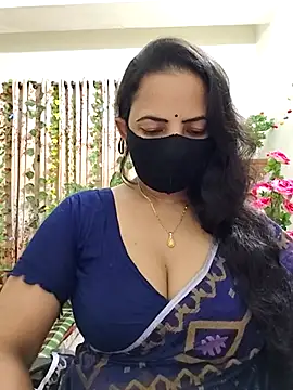 Snapshot of Payel-Sen chatting on 10/05/25, 05:58 Payel-Sen online show from 10/05/25, 05:58