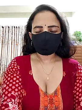 Snapshot of Payel-Sen chatting on 10/29/25, 06:07 Payel-Sen online show from 10/29/25, 06:07