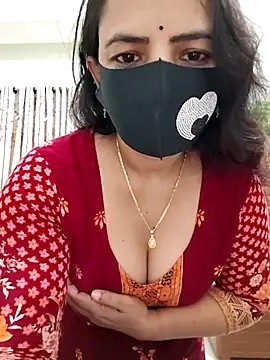 Snapshot of Payel-Sen chatting on 11/01/25, 04:34 Payel-Sen online show from 11/01/25, 04:34