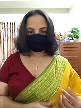 Snapshot of Payel-Sen chatting on 11/11/25, 07:52 Payel-Sen online show from 11/11/25, 07:52