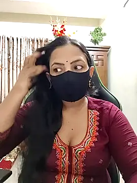 Snapshot of Payel-Sen chatting on 04/21/26, 06:36 Payel-Sen online show from 04/21/26, 06:36