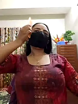 Snapshot of Payel-Sen chatting on 10/21/25, 07:46 Payel-Sen online show from 10/21/25, 07:46