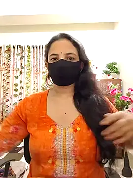 Snapshot of Payel-Sen chatting on 09/23/25, 04:52 Payel-Sen online show from 09/23/25, 04:52