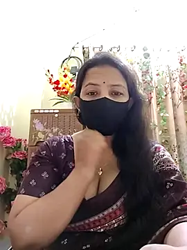 Snapshot of Payel-Sen chatting on 03/22/25, 08:04 Payel-Sen online show from 03/22/25, 08:04