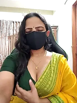 Snapshot of Payel-Sen chatting on 01/31/26, 07:12 Payel-Sen online show from 01/31/26, 07:12