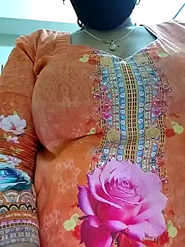 Snapshot of Payel-Sen chatting on 05/04/26, 06:33 Payel-Sen online show from 05/04/26, 06:33