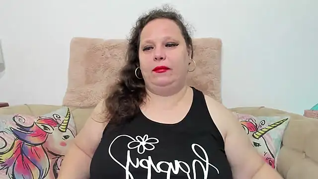 KarolineJoyy online show from 12/05/25, 07:45