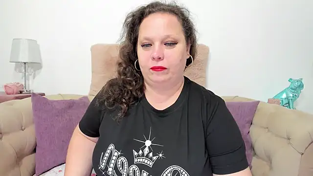 KarolineJoyy online show from 10/02/25, 06:44