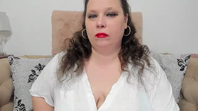 Snapshot of KarolineJoyy chatting on 02/15/26, 07:57 KarolineJoyy online show from 02/15/26, 07:57
