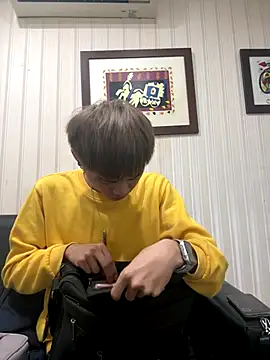 mumuowl online show from 11/26/25, 06:19