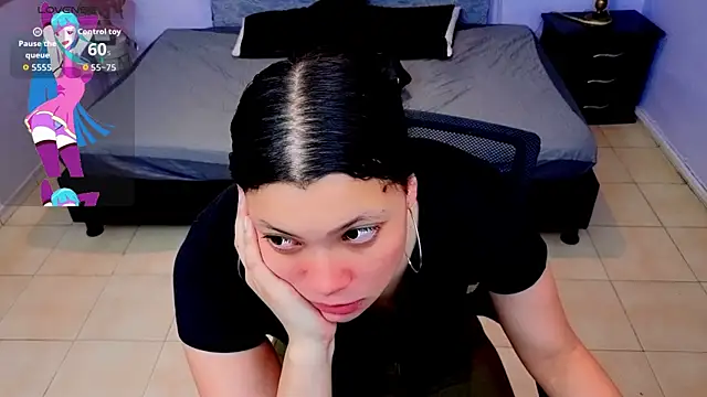 Lana stone  online show from 10/06/25, 03:19