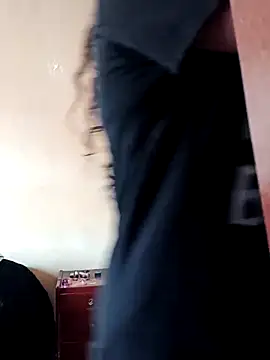 Lana stone  online show from 02/10/26, 02:49