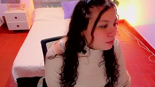 Lana stone  online show from 01/14/26, 03:21