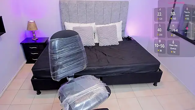 Lana stone  online show from 03/21/25, 03:22