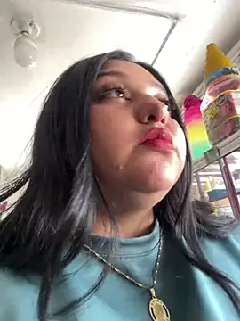 Snapshot of Kym_Owens chatting on 02/06/25, 06:56 Kym Owens online show from 02/06/25, 06:56