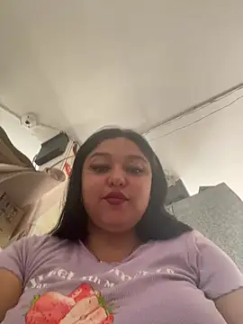 Snapshot of Kym_Owens chatting on 03/11/25, 03:34 Kym Owens online show from 03/11/25, 03:34