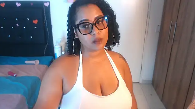 ebony Exotica online show from 03/08/25, 09:51