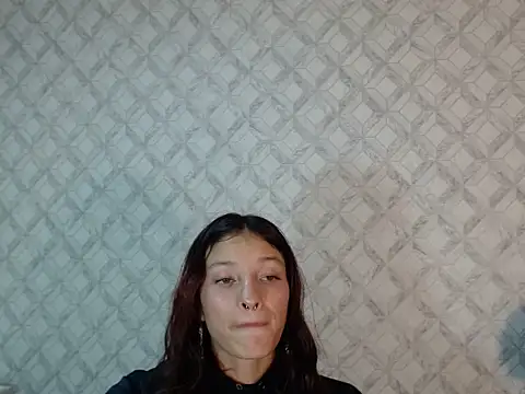 Emma-Wilson online show from 04/14/26, 04:06