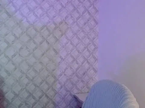 Snapshot of Emma-Wilson chatting on 03/04/26, 04:20 Emma-Wilson online show from 03/04/26, 04:20