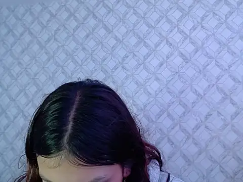 Emma-Wilson online show from 04/12/26, 04:49