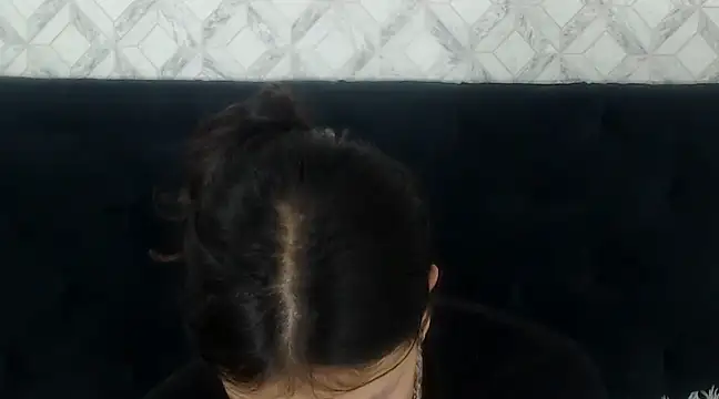 Snapshot of Emma-Wilson chatting on 02/26/25, 10:38 Emma-Wilson online show from 02/26/25, 10:38