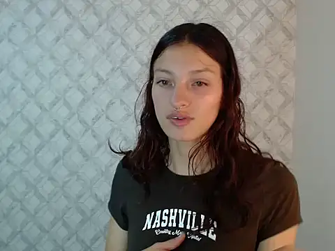 Emma-Wilson online show from 04/15/26, 04:29