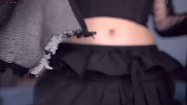 Snapshot of AliceHorngry chatting on 09/28/25, 08:05 AliceHorngry online show from 09/28/25, 08:05