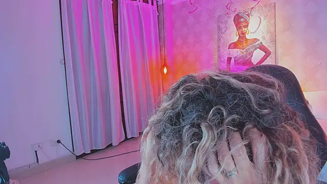 Shantall   online show from 02/10/26, 11:20