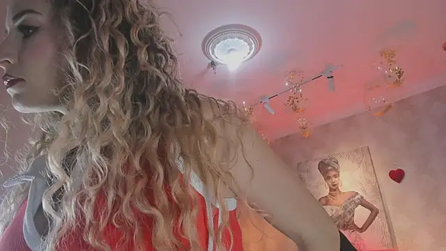 Shantall   online show from 03/19/26, 10:59