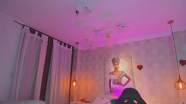 Shantall   online show from 03/23/26, 10:59