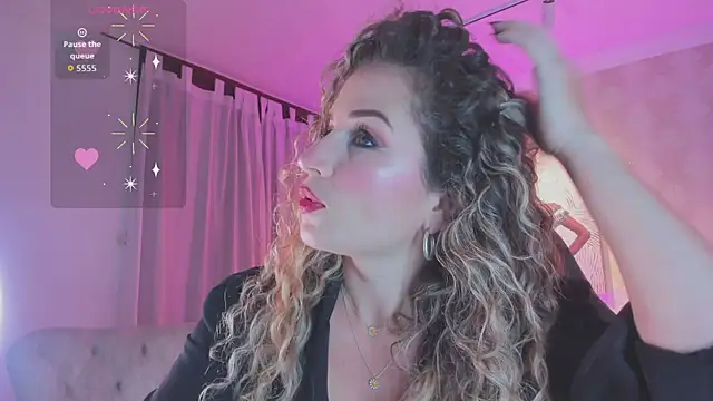 Shantall   online show from 05/08/26, 11:14