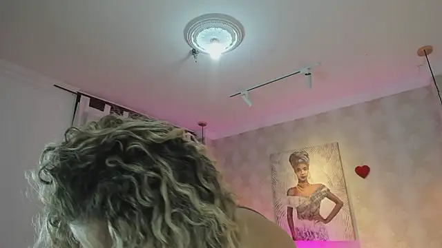 Shantall   online show from 03/06/26, 11:05