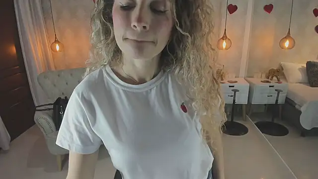 Shantall   online show from 02/14/26, 11:21