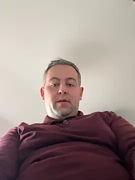 Snapshot of IrishManc chatting on 03/21/25, 03:13 IrishManc online show from 03/21/25, 03:13