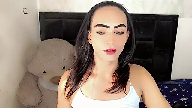 Michell Queen online show from 12/21/25, 10:28