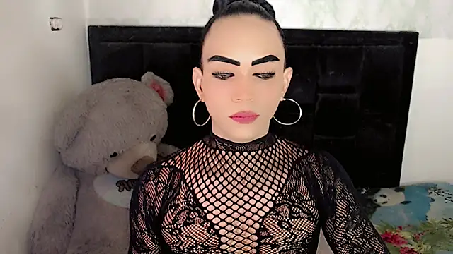 Michell Queen online show from 12/14/25, 08:42