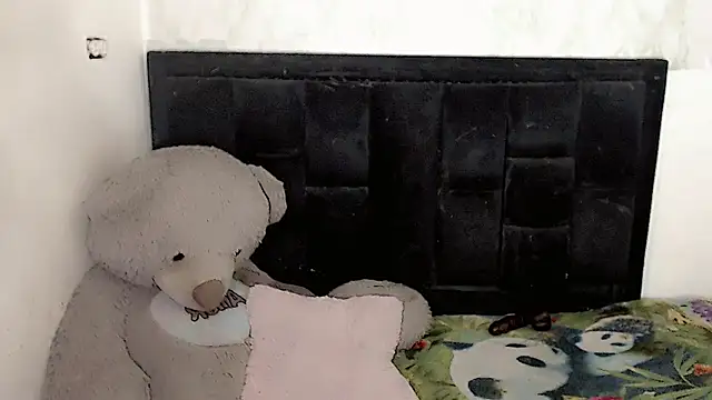 Michell Queen online show from 11/03/25, 03:56