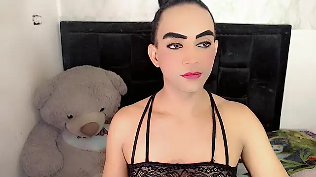 Michell Queen online show from 11/06/25, 06:17