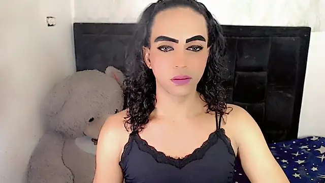 Michell Queen online show from 10/24/25, 04:22