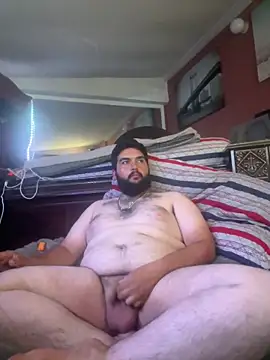 Snapshot of bigdickgio6923 chatting on 05/27/26, 12:31 bigdickgio6923 online show from 05/27/26, 12:31