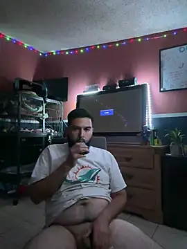 bigdickgio6923 online show from 12/20/24, 07:44