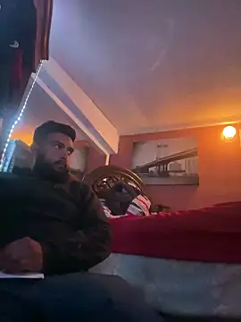 Snapshot of bigdickgio6923 chatting on 02/23/26, 11:27 bigdickgio6923 online show from 02/23/26, 11:27