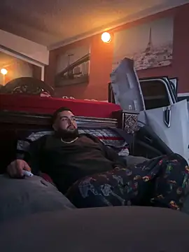 Snapshot of bigdickgio6923 chatting on 02/09/26, 03:26 bigdickgio6923 online show from 02/09/26, 03:26