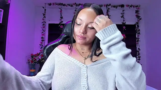 sweelanna   online show from 11/22/25, 01:59