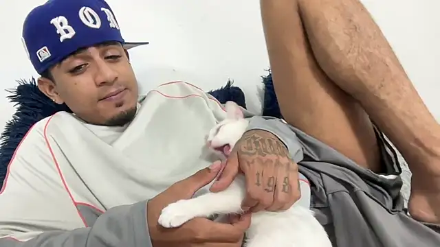 dominic brandd23 online show from 09/26/25, 07:26