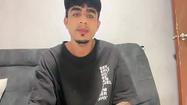 dominic brandd23 online show from 12/17/25, 01:10