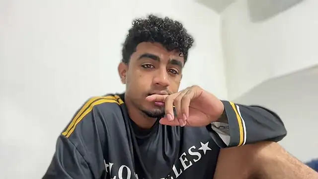 dominic brandd23 online show from 09/17/25, 09:17