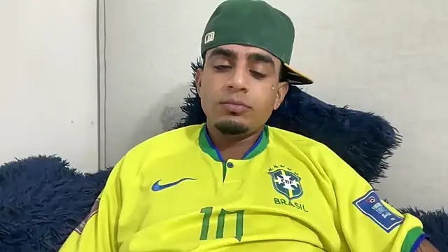 dominic brandd23 online show from 09/20/25, 06:51