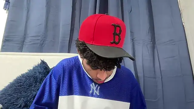 dominic brandd23 online show from 12/19/25, 02:19